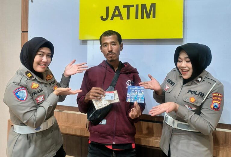 Operasi Zebra Semeru Ditlantas Polda Jatim Beri Reward Bagi Pengendara Tertib