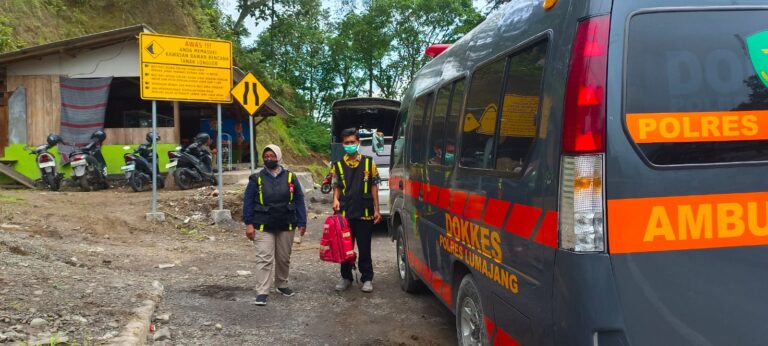 Polres Lumajang Dirikan Tenda Darurat Tanggap Bencana Erupsi Gunung Semeru