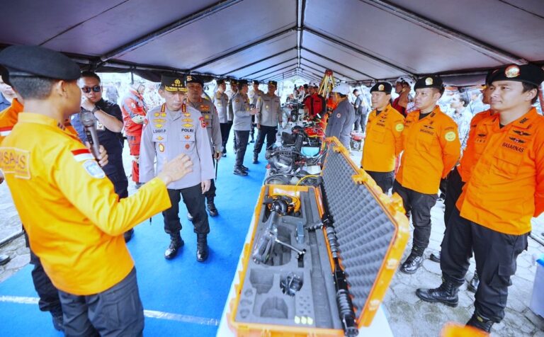 Kapolri Cek Langsung Personel-Sarpras Polda DIY, Pastikan Siap Hadapi Potensi Bencana