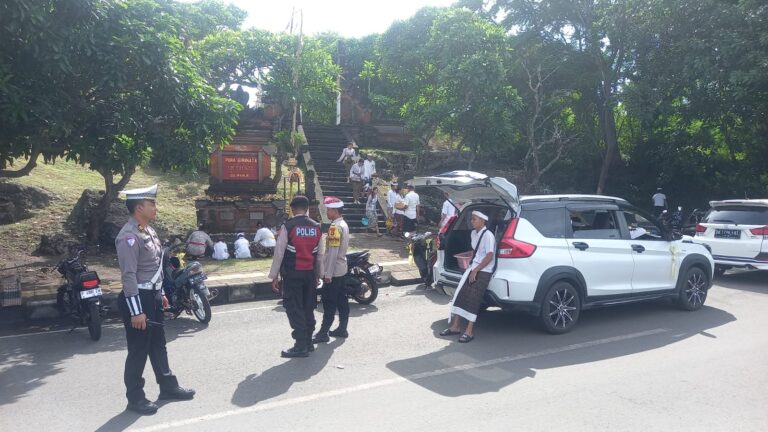 Polsek Kawasan Pelabuhan Gilimanuk Amankan Rangkaian Ibadah Hari Suci Galungan