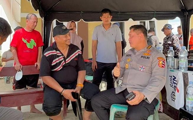 Astamaops Kapolri Tinjau dan Serahkan Bantuan untuk Korban Bencana di Aceh Tamiang