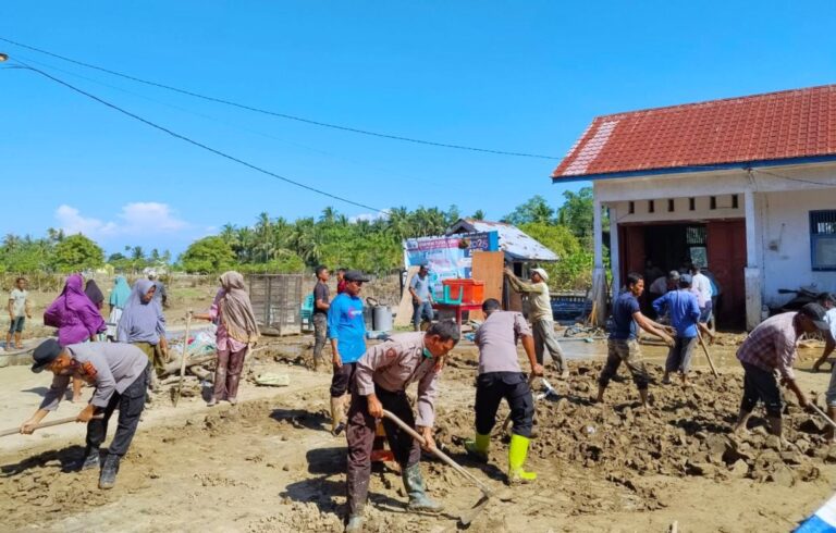 Polri dan Warga Bersinergi Percepat Pemulihan Kondisi Pidie Jaya Pascabanjir