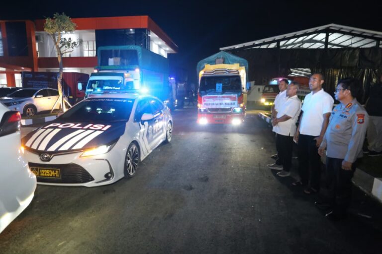 Polda Sumut Kembali Kirim 5 Truk Bantuan Kemanusiaan untuk Korban Bencana di Tapteng dan Sibolga
