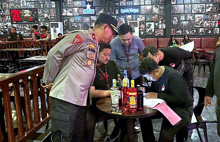 Polres Kediri Razia Tempat Hiburan Malam Jelang Nataru