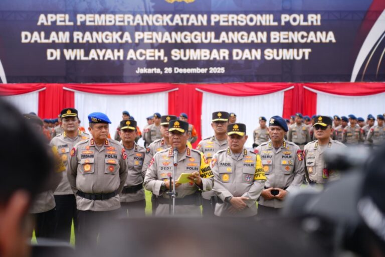 Wakapolri Tegaskan Polri Hadir untuk Kemanusiaan, Perkuat Penanganan Bencana di Tiga Provinsi
