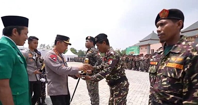 Kapolri Pimpin Apel Kebangsaan, Lepas Ribuan Kader Banser Amankan Nataru