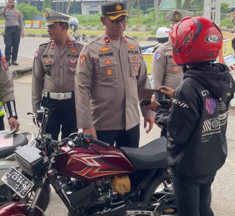 Polres Pelabuhan Tanjung Perak Gelar Razia Kendaraan Cegah Curanmor
