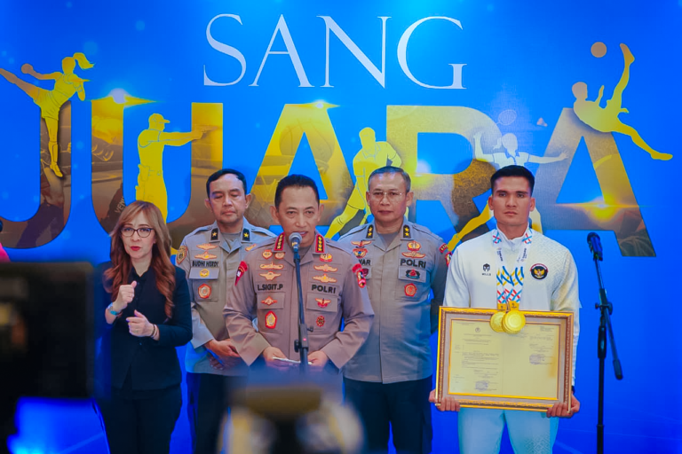 Kapolri Beri Apresiasi ke Atlet Polri dan Non-Polisi yang Berprestasi di Sea Games 2025