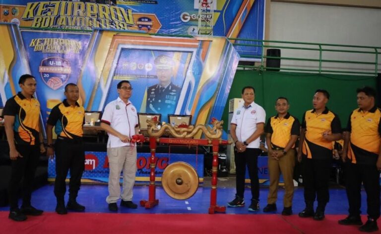 Puluhan Klub Ikuti Kejurprov Bola Voli Indoor U-18 Se-Jawa Timur di Tulungagung