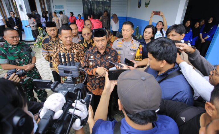 Kapolres Madiun Resmikan SPPG ke 2 dan 3 di Desa Sogo, Perkuat Program Gizi Cegah Stunting