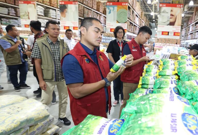 Polda Jatim Cek Izin Edar dan Mutu Pangan Jelang Lebaran