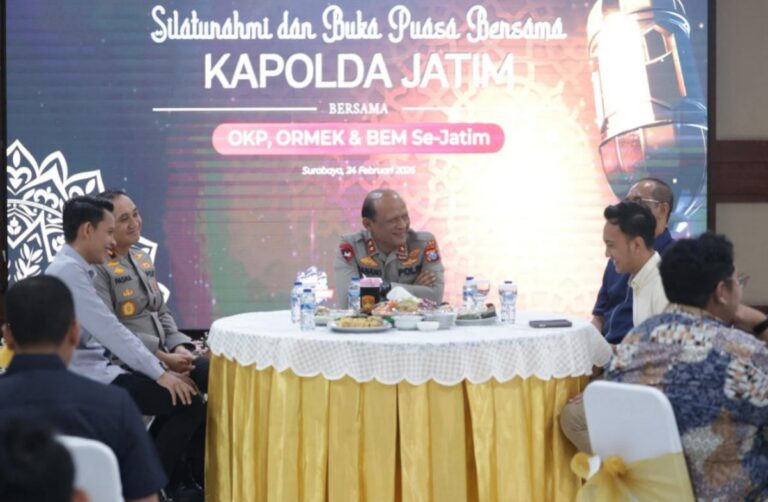 Kapolda Jatim Silaturahmi dan Buka Puasa Bersama OKP, ORMEK dan BEM Se-Jawa Timur