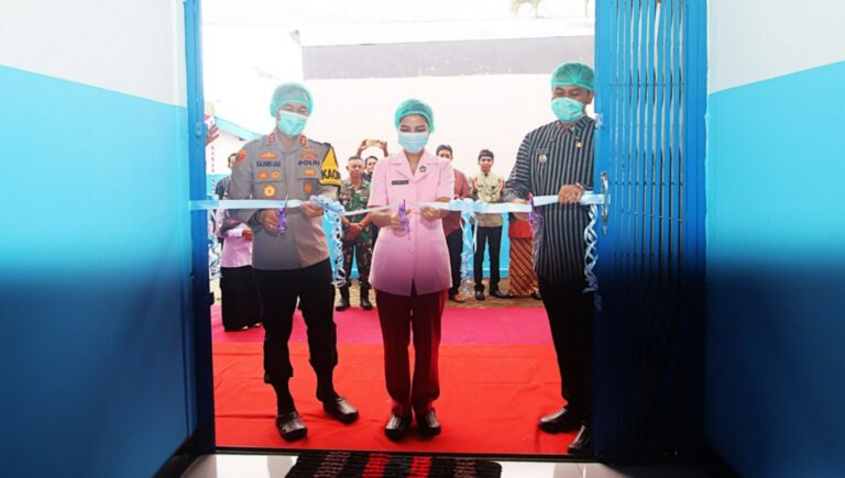 Polres Blitar Kota Launching SPPG YKB Cik Ditiro Siap Layani 1.500 Paket MBG