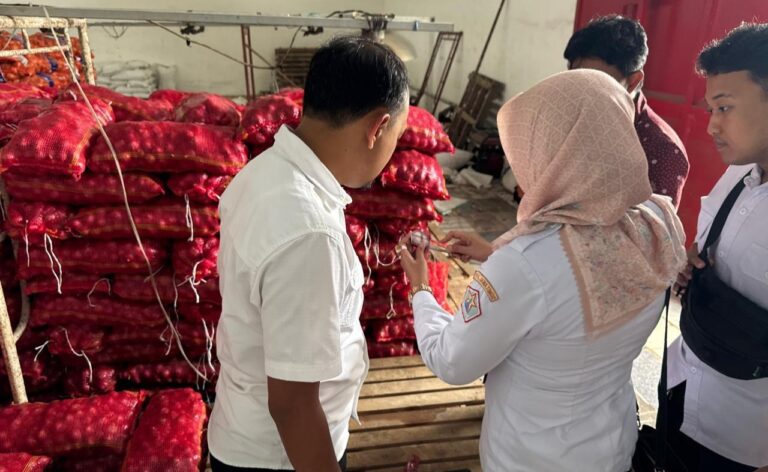 Polresta Malang Kota Tetapkan 1 Tersangka Kasus Peredaran Bawang Bombai Impor, 700 Karung Diamankan Satgas Pangan