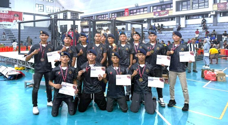 Brimob Polda Jatim Sabet 4 Emas Kejurprov MMA Surabaya