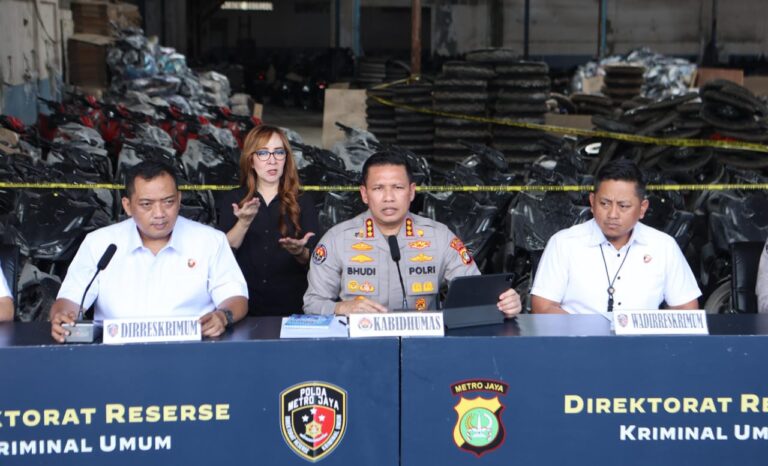 Polda Metro Jaya Bongkar Gudang Ribuan Motor Diduga untuk Ekspor Ilegal