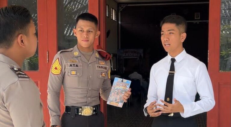 Latja di Polres Kediri Kota Taruna Akpol Sosialisasikan Call Center 110 dan Cegah Bullying Pelajar