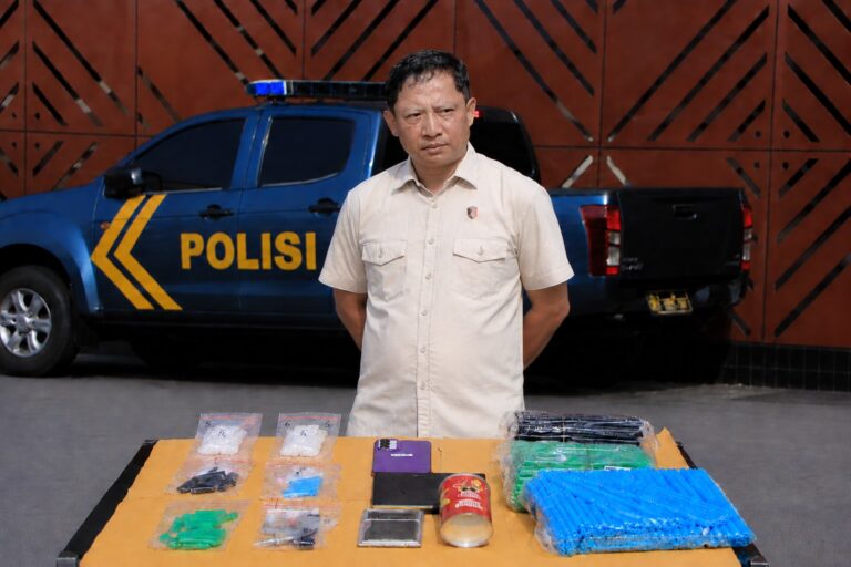 Polres Ngawi Ungkap Jaringan Narkoba, Tersangka Pengedar dan Sabu 39 gram Diamankan