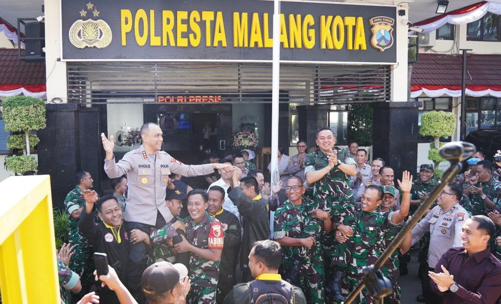 Korem 083/BDJ Geruduk Polresta Malang Kota Meriahkan Hari Bhayangkara ke-80